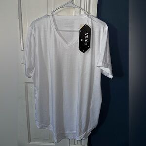 Women's V-Neck Short Sleeve Tee